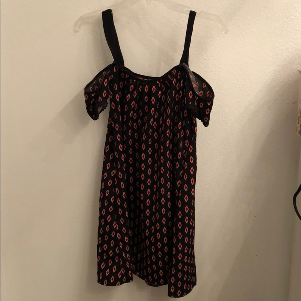 A cute comfy party dress for the summer